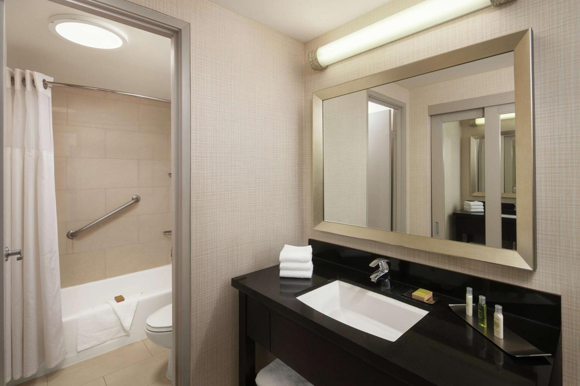Doubletree By Hilton San Diego Hotel Circle Esterno foto