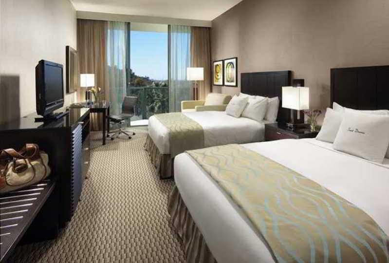 Doubletree By Hilton San Diego Hotel Circle Esterno foto
